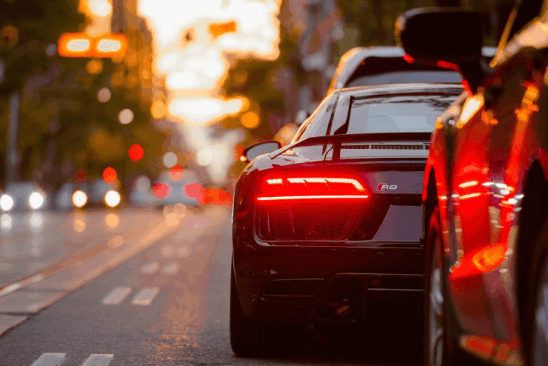 Holiday tips for backpacker and for touring in vehicle